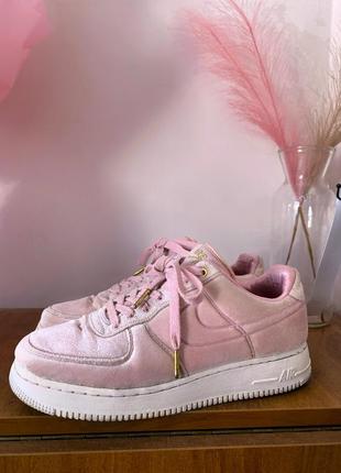 Кроссовки оригинал nike air force low'07 premium'pink velour', розовые