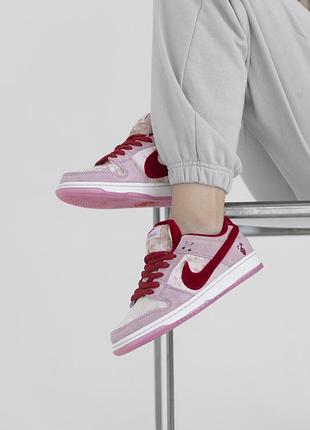 Жіночі кросівки nike sb dunk low strangelove