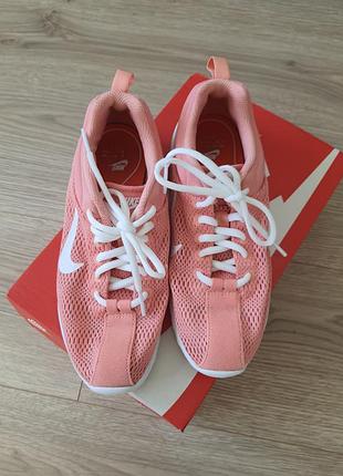Кросівки nike, 36 розмір