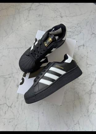 Ad superstar xlg black/white platform