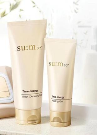 Набір sum37 пінка+ пілінг-гель для дбайливого очищення su:m37 time energy 100ml+40 ml