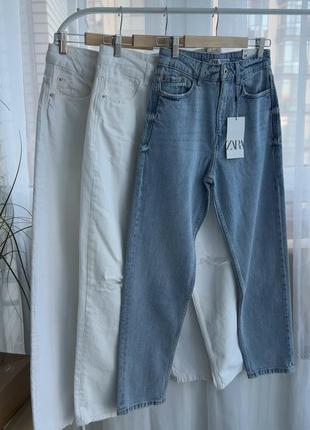 Джинсы белые голубые мом зара белые голубые джинсы zara mom
