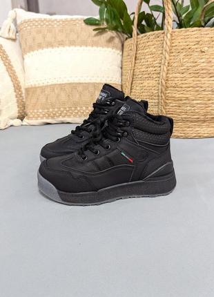 Зимние ботинки для мальчиков