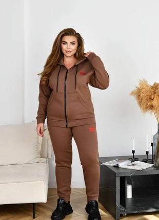 Спортивный костюм с нашивкой miu