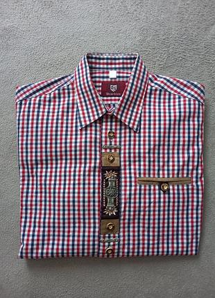 Брендова сорочка trachten.