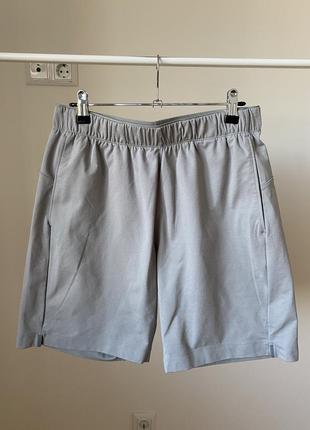 Шорти