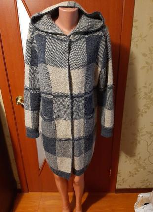 Продам красивый кардиган.