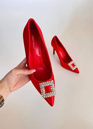 Туфлі лодочки на шпильці нарядні з брошкою жіночі