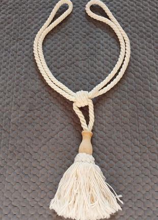 Подвесы, подхваты, кисти, шнуры, подвязки для штор, підхвати для тюлі