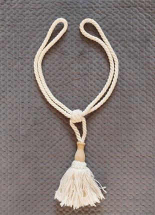 Подвесы, подхваты, кисти, шнуры, подвязки для штор, підхвати для тюлі