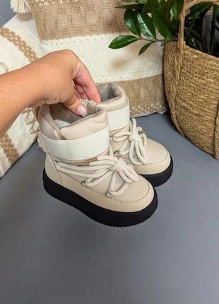 Дуже гарні зимові черевики для дівчаток від фірми jong golf