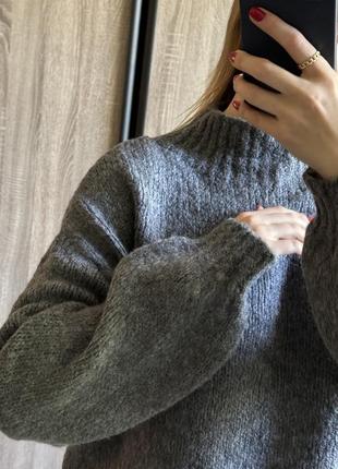 Новий базовий сірий светр мʼякий теплий легкий зимовий гольф