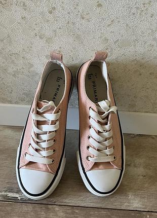 Фирменные легкие кеды primark.4 фото