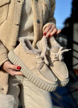 Бежевые женские зимние кроссовки кеды из натуральной замши замшевые зимние кроссовки...