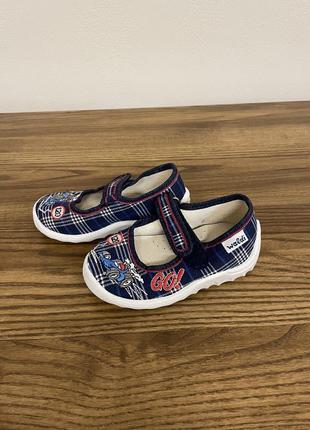 Капці на хлопчика