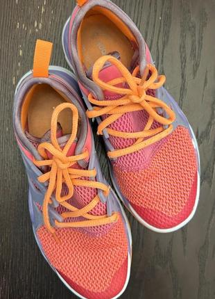 Яркие кроссовки reebok2 фото