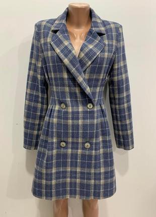 Пальто у клітинку двобортне синє