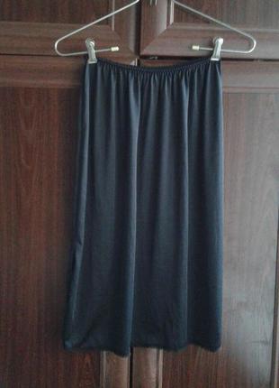 Чорна спідня спідниця, підспідничник із вузьким мереживом і розрізом батал австрія