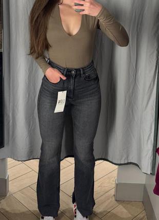 Темно-бежевое боди с v-образным вырезом h&amp;m