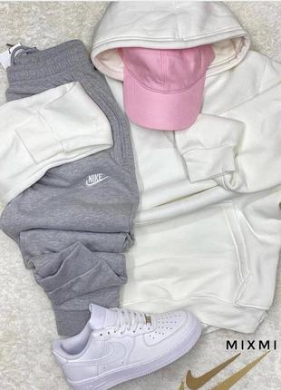 Спортивний костюм2 фото