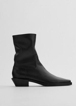 Ботинки казаки zara длинный квадратный мыс кожа черные 39 р