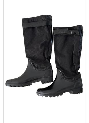 Резиновые сапоги