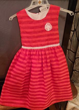 Шикарное платье topolino