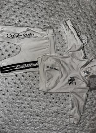 Костюм calvin klein