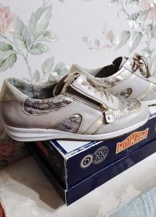 Кожаные кроссовки airsoft