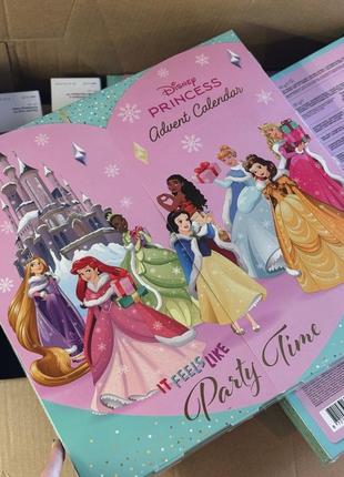 Оригинальный адвент календарь от disney