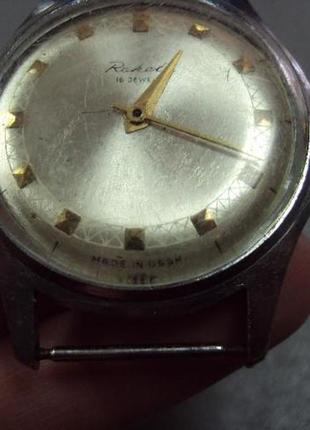 Наручные часы ракета 16 камней ссср механизм 21 камень длина 4,2 см не на ходу №11984