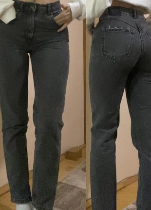 Джинси мом reserved