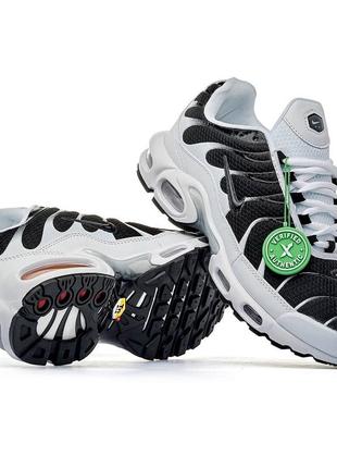 Кроссовки мужские nike air max plus metallic pewter