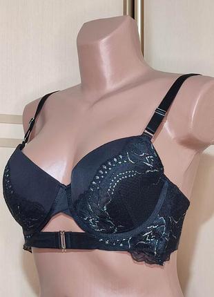 Бюстгальтер