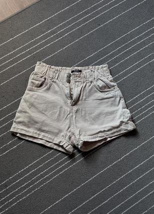 Шорти