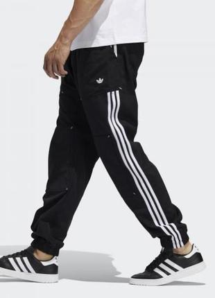 Оригинальные брюки adidas