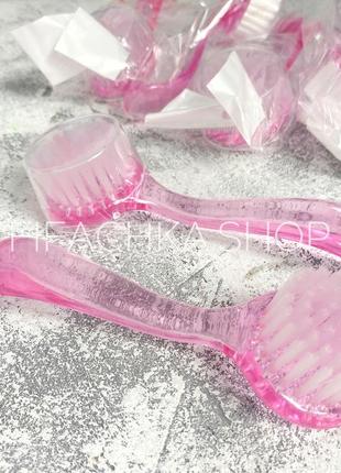 Щетка для удаления пыли с ногтей, с ручкой, розовая