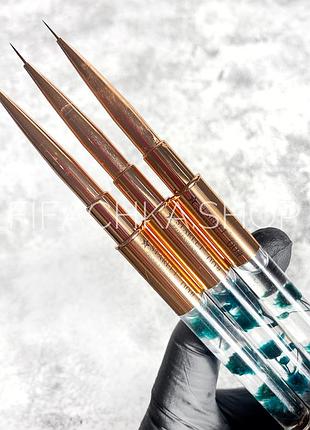 Кисть для прорисовки тонких линий starlet professional с цветами #00 (7 мм)