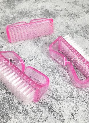 Щетка для удаления пыли с ногтей, на руку, розовая