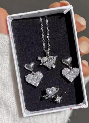 Набір біжутерії