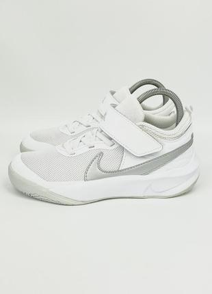 Баскетбольні кросівки nike team hustle d 10 ps cw6736-002 оригінал білі розмір 33 - 34