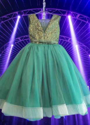 Длинное пышное праздничное платье для девочки на выпуск 6-7р