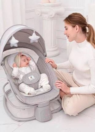 Укачивающий центр детский mastela 8114 beige grey (серо-бежевый) для новорожденных. управление с приложения