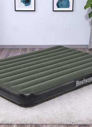 Надувний двоспальний матрац bestway 6716s велюр 203х152х25 см вбудований електронасос