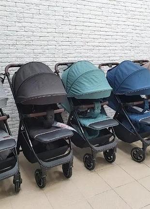 Детская прогулочная коляска - книжка с регулируемой спинкой carrello bravo crl-5512...