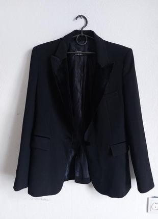 Шикарный жакет zara с велюровыми вставками