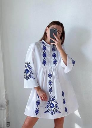 Платье с вышивкой zara