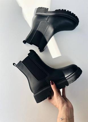 Chelsea new under black