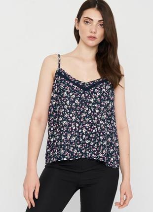 Брендовая майка топ clockhouse by c&a germany вискоза цветы этикетка