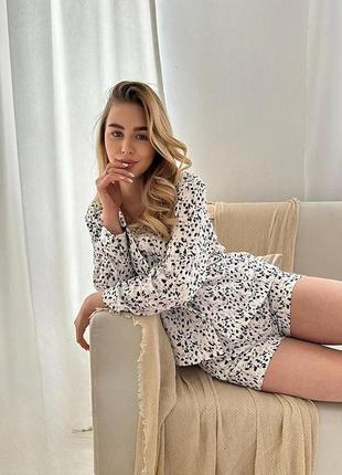 Легкая женская муслиновая пижама с шортами двойка размер s, пижама женская зимняя модная узор краски белый